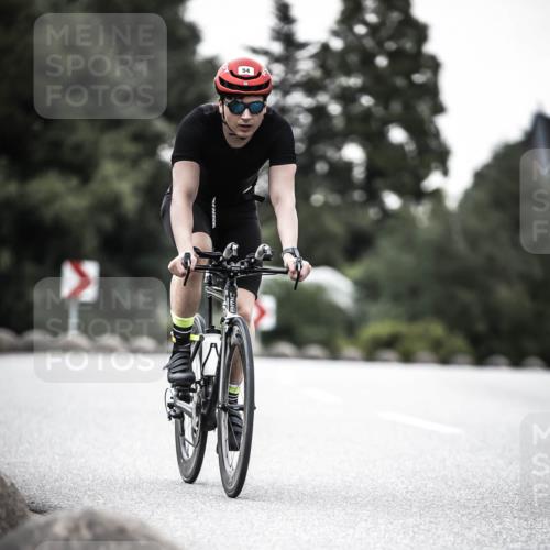 21.06.2026 - 29. Vierlanden-Triathlon H.Heesch http://msf.ph/oto/9902636 21.06.2026 09:58:07 Radfahren 19, 54, 267 meine-sportfotos.de