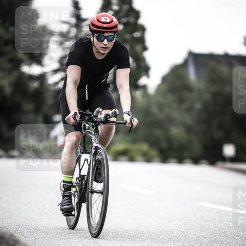 21.06.2026 - 29. Vierlanden-Triathlon H.Heesch http://msf.ph/oto/9902644 21.06.2026 09:58:08 Radfahren 19, 54, 165, 267 meine-sportfotos.de