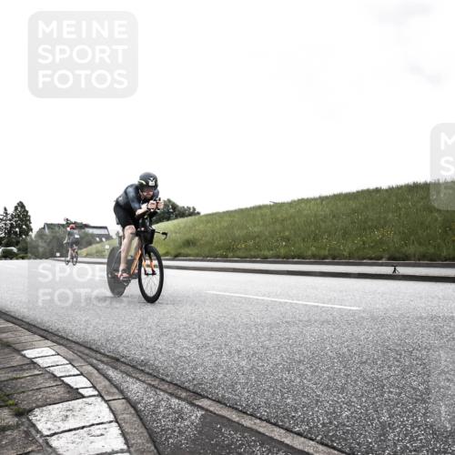 21.06.2026 - 29. Vierlanden-Triathlon H.Heesch http://msf.ph/oto/9902649 21.06.2026 09:51:26 Radfahren 32, 42, 129 meine-sportfotos.de