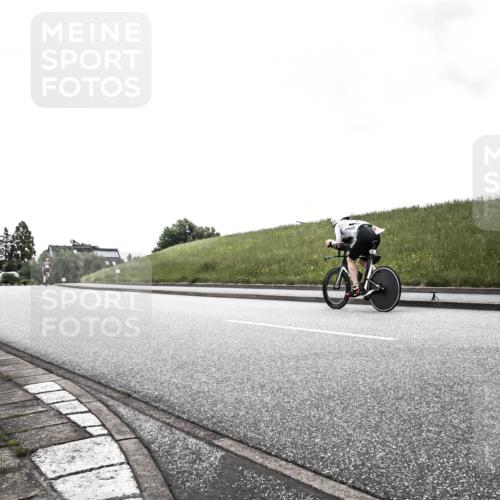 21.06.2026 - 29. Vierlanden-Triathlon H.Heesch http://msf.ph/oto/9902652 21.06.2026 09:51:28 Radfahren 129 meine-sportfotos.de