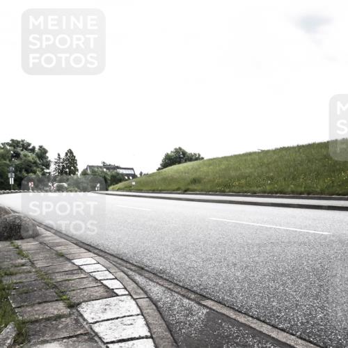21.06.2026 - 29. Vierlanden-Triathlon H.Heesch http://msf.ph/oto/9902718 21.06.2026 09:53:02 Radfahren 108, 287 meine-sportfotos.de