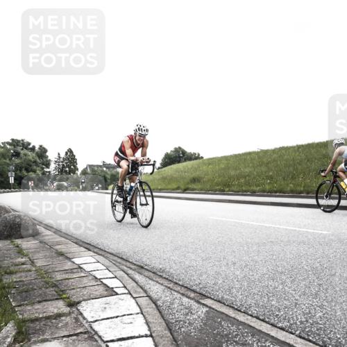 21.06.2026 - 29. Vierlanden-Triathlon H.Heesch http://msf.ph/oto/9902743 21.06.2026 09:53:23 Radfahren 178, 197, 224 meine-sportfotos.de