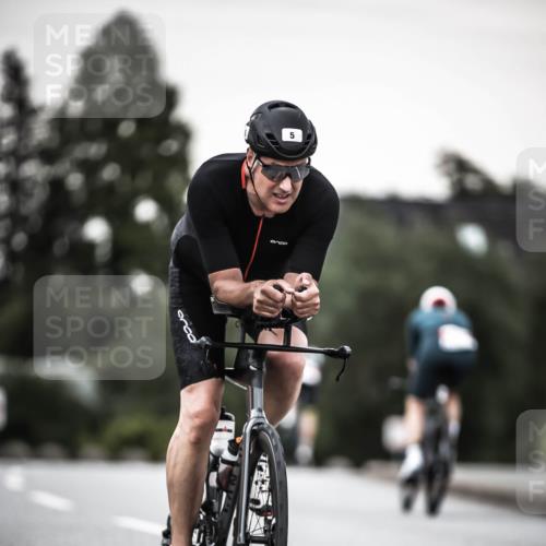 21.06.2026 - 29. Vierlanden-Triathlon H.Heesch http://msf.ph/oto/9902776 21.06.2026 10:14:24 Radfahren 5, 94, 204, 241 meine-sportfotos.de