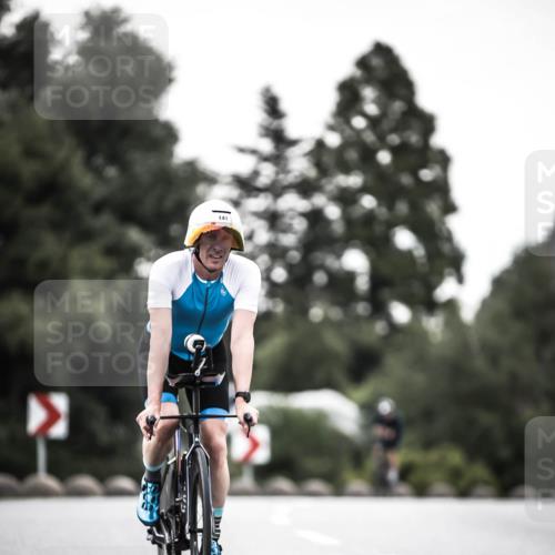 21.06.2026 - 29. Vierlanden-Triathlon H.Heesch http://msf.ph/oto/9902788 21.06.2026 10:02:26 Radfahren 4, 27, 118, 119, 141, 186, 339 meine-sportfotos.de