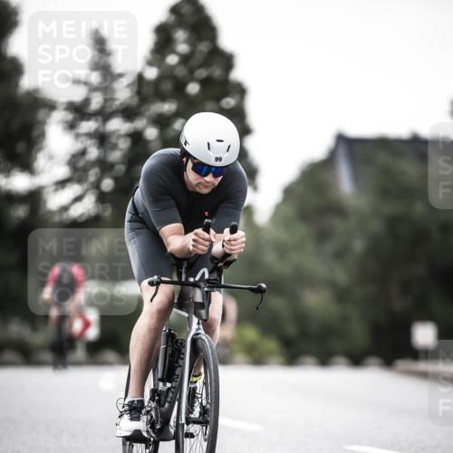 21.06.2026 - 29. Vierlanden-Triathlon H.Heesch http://msf.ph/oto/9902811 21.06.2026 10:02:38 Radfahren 56, 99, 198, 245, 367 meine-sportfotos.de