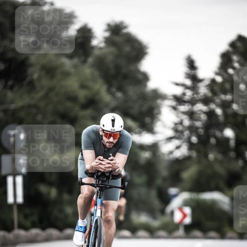 21.06.2026 - 29. Vierlanden-Triathlon H.Heesch http://msf.ph/oto/9902832 21.06.2026 10:14:57 Radfahren 71, 135, 200, 216 meine-sportfotos.de