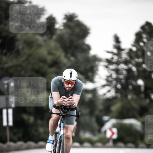 21.06.2026 - 29. Vierlanden-Triathlon H.Heesch http://msf.ph/oto/9902835 21.06.2026 10:14:57 Radfahren 71, 135, 200, 216 meine-sportfotos.de