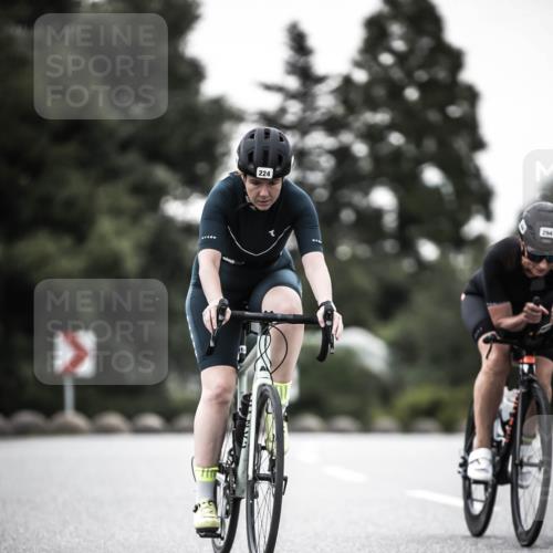 21.06.2026 - 29. Vierlanden-Triathlon H.Heesch http://msf.ph/oto/9902837 21.06.2026 10:02:53 Radfahren 139, 224, 232, 294 meine-sportfotos.de