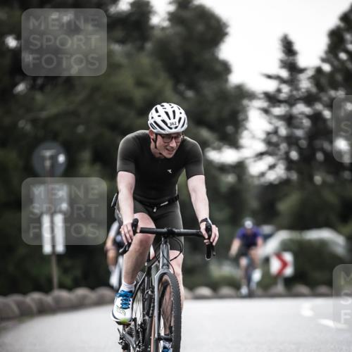 21.06.2026 - 29. Vierlanden-Triathlon H.Heesch http://msf.ph/oto/9902853 21.06.2026 10:03:54 Radfahren 35, 142, 160, 161, 238, 257, 271, 362, 376 meine-sportfotos.de