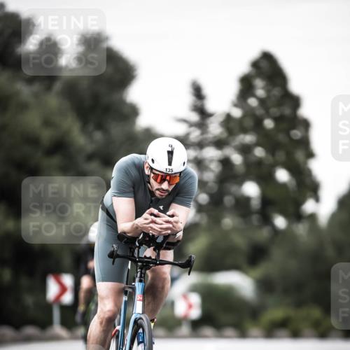 21.06.2026 - 29. Vierlanden-Triathlon H.Heesch http://msf.ph/oto/9902855 21.06.2026 10:14:57 Radfahren 71, 135, 200, 216 meine-sportfotos.de