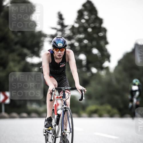21.06.2026 - 29. Vierlanden-Triathlon H.Heesch http://msf.ph/oto/9902887 21.06.2026 10:04:24 Radfahren 44, 75, 350, 379 meine-sportfotos.de