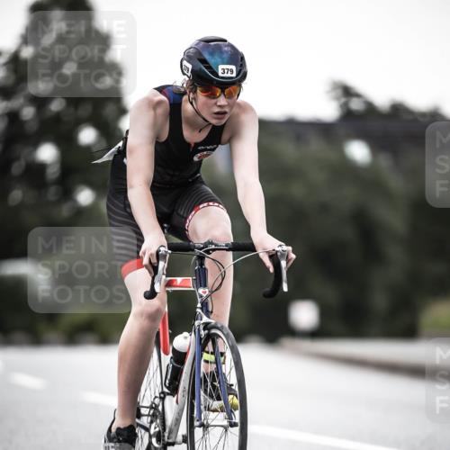 21.06.2026 - 29. Vierlanden-Triathlon H.Heesch http://msf.ph/oto/9902899 21.06.2026 10:04:24 Radfahren 44, 75, 350, 379 meine-sportfotos.de