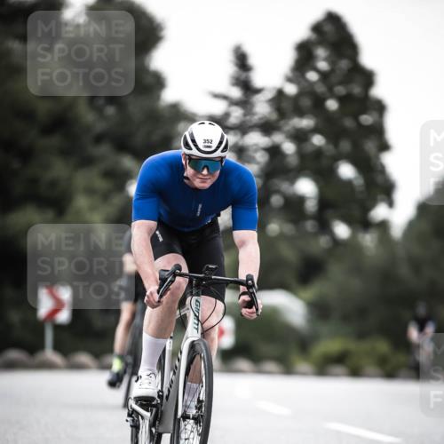 21.06.2026 - 29. Vierlanden-Triathlon H.Heesch http://msf.ph/oto/9902935 21.06.2026 10:04:57 Radfahren 130, 174, 292, 308, 332, 352 meine-sportfotos.de