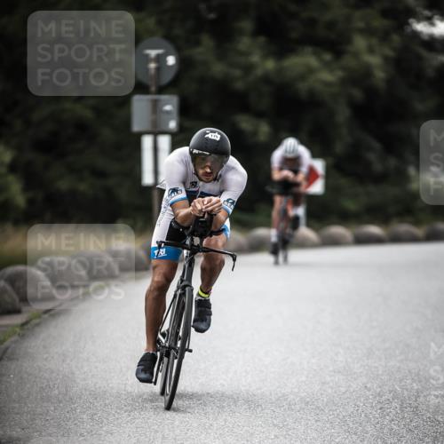 21.06.2026 - 29. Vierlanden-Triathlon H.Heesch http://msf.ph/oto/9902980 21.06.2026 10:05:32 Radfahren 5, 103, 135, 175, 195, 312 meine-sportfotos.de