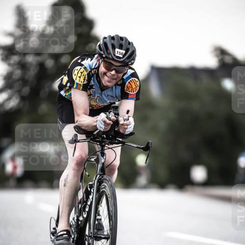 21.06.2026 - 29. Vierlanden-Triathlon H.Heesch http://msf.ph/oto/9902987 21.06.2026 10:15:10 Radfahren 23, 33, 111, 129, 156, 424 meine-sportfotos.de