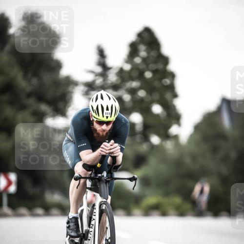 21.06.2026 - 29. Vierlanden-Triathlon H.Heesch http://msf.ph/oto/9903023 21.06.2026 10:15:17 Radfahren 23, 33, 111 meine-sportfotos.de
