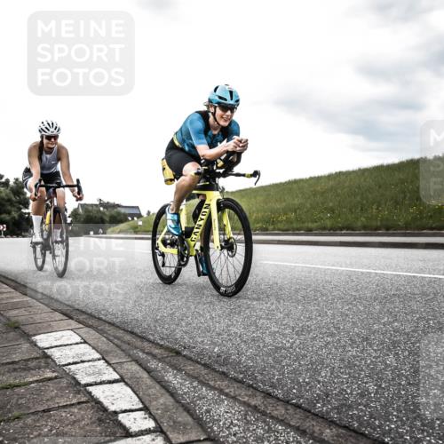21.06.2026 - 29. Vierlanden-Triathlon H.Heesch http://msf.ph/oto/9903025 21.06.2026 10:02:11 Radfahren 55, 78, 265, 280, 301 meine-sportfotos.de
