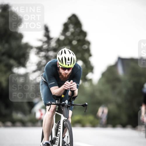 21.06.2026 - 29. Vierlanden-Triathlon H.Heesch http://msf.ph/oto/9903028 21.06.2026 10:15:17 Radfahren 23, 33, 111 meine-sportfotos.de