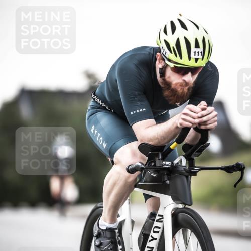 21.06.2026 - 29. Vierlanden-Triathlon H.Heesch http://msf.ph/oto/9903054 21.06.2026 10:15:18 Radfahren 23, 33, 111 meine-sportfotos.de