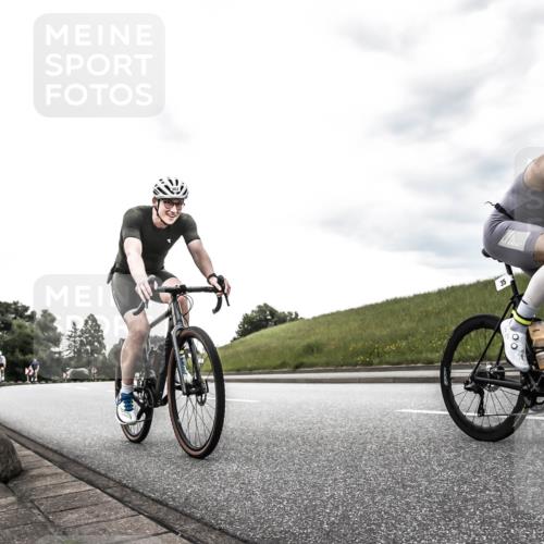 21.06.2026 - 29. Vierlanden-Triathlon H.Heesch http://msf.ph/oto/9903078 21.06.2026 10:03:55 Radfahren 35, 238, 257, 362, 376 meine-sportfotos.de