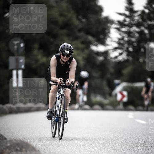 21.06.2026 - 29. Vierlanden-Triathlon H.Heesch http://msf.ph/oto/9903079 21.06.2026 10:06:38 Radfahren 243, 306, 349, 361 meine-sportfotos.de