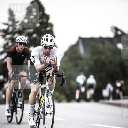 21.06.2026 - 29. Vierlanden-Triathlon H.Heesch http://msf.ph/oto/9903188 21.06.2026 10:08:03 Radfahren 7, 80, 305, 334, 371 meine-sportfotos.de