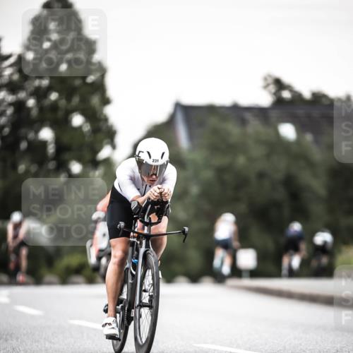 21.06.2026 - 29. Vierlanden-Triathlon H.Heesch http://msf.ph/oto/9903196 21.06.2026 10:15:45 Radfahren 231, 394, 397, 447, 467 meine-sportfotos.de