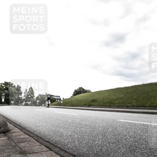 21.06.2026 - 29. Vierlanden-Triathlon H.Heesch http://msf.ph/oto/9903215 21.06.2026 10:05:25 Radfahren  meine-sportfotos.de