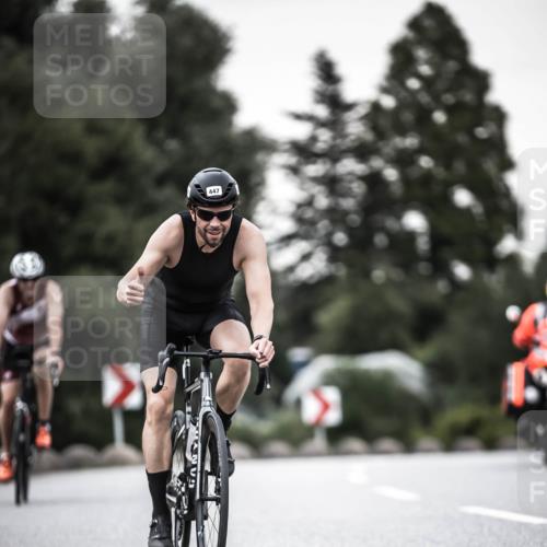 21.06.2026 - 29. Vierlanden-Triathlon H.Heesch http://msf.ph/oto/9903250 21.06.2026 10:15:49 Radfahren 212, 394, 397, 410, 447 meine-sportfotos.de