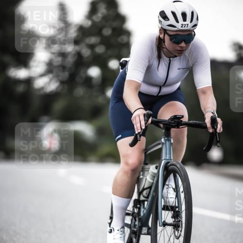 21.06.2026 - 29. Vierlanden-Triathlon H.Heesch http://msf.ph/oto/9903252 21.06.2026 10:08:48 Radfahren 30, 212, 269, 277 meine-sportfotos.de