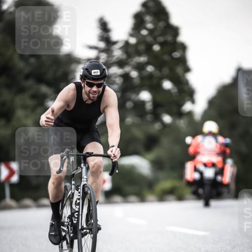 21.06.2026 - 29. Vierlanden-Triathlon H.Heesch http://msf.ph/oto/9903261 21.06.2026 10:15:49 Radfahren 212, 394, 397, 410, 447 meine-sportfotos.de
