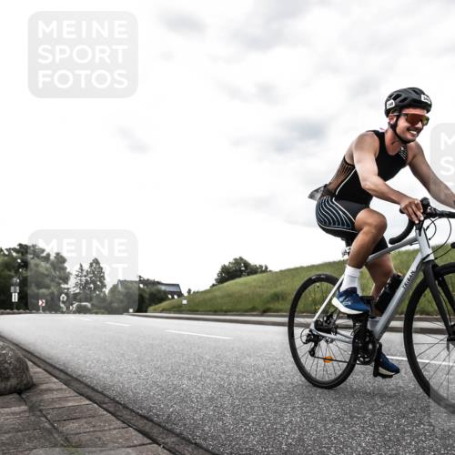 21.06.2026 - 29. Vierlanden-Triathlon H.Heesch http://msf.ph/oto/9903281 21.06.2026 10:06:46 Radfahren 199, 306, 349, 361 meine-sportfotos.de