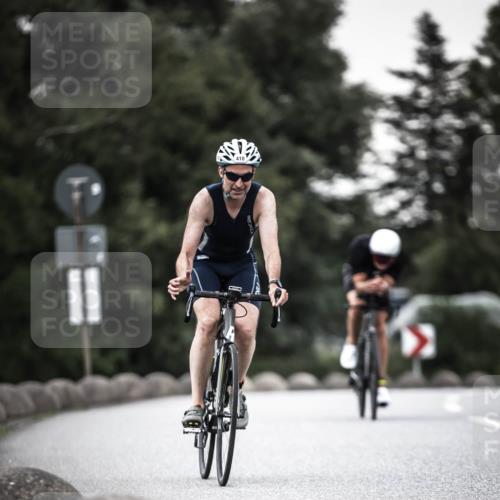21.06.2026 - 29. Vierlanden-Triathlon H.Heesch http://msf.ph/oto/9903303 21.06.2026 10:15:56 Radfahren 132, 212, 410 meine-sportfotos.de
