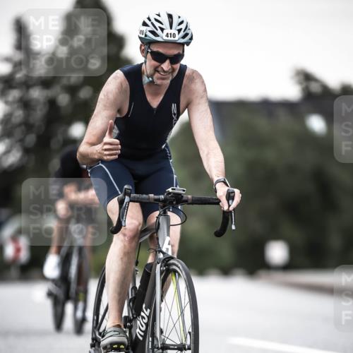 21.06.2026 - 29. Vierlanden-Triathlon H.Heesch http://msf.ph/oto/9903343 21.06.2026 10:15:57 Radfahren 132, 212, 410 meine-sportfotos.de