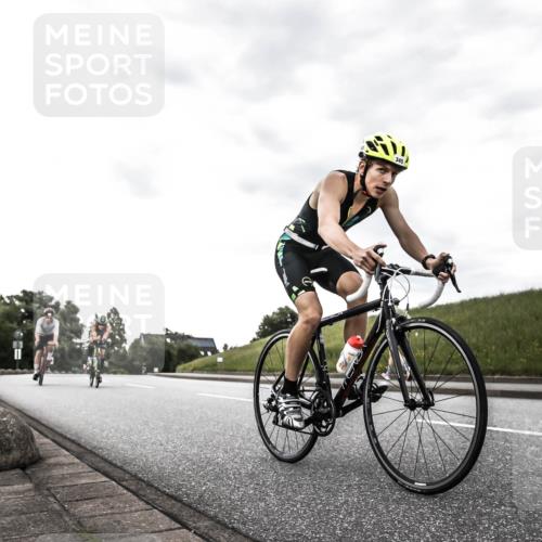 21.06.2026 - 29. Vierlanden-Triathlon H.Heesch http://msf.ph/oto/9903375 21.06.2026 10:08:22 Radfahren 34, 131, 345 meine-sportfotos.de