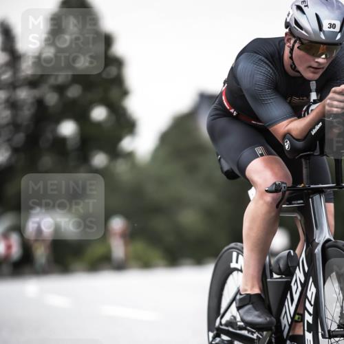 21.06.2026 - 29. Vierlanden-Triathlon H.Heesch http://msf.ph/oto/9903390 21.06.2026 10:16:06 Radfahren 30, 50, 132, 443 meine-sportfotos.de