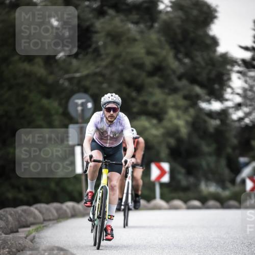 21.06.2026 - 29. Vierlanden-Triathlon H.Heesch http://msf.ph/oto/9903403 21.06.2026 10:16:11 Radfahren 50, 167, 443 meine-sportfotos.de