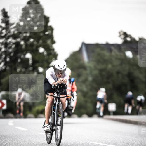 21.06.2026 - 29. Vierlanden-Triathlon H.Heesch http://msf.ph/oto/9903418 21.06.2026 10:15:45 Radfahren 231, 394, 397, 447, 467 meine-sportfotos.de