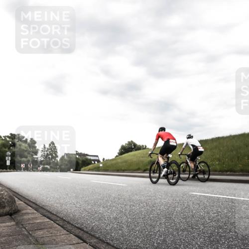 21.06.2026 - 29. Vierlanden-Triathlon H.Heesch http://msf.ph/oto/9903455 21.06.2026 10:09:45 Radfahren  meine-sportfotos.de