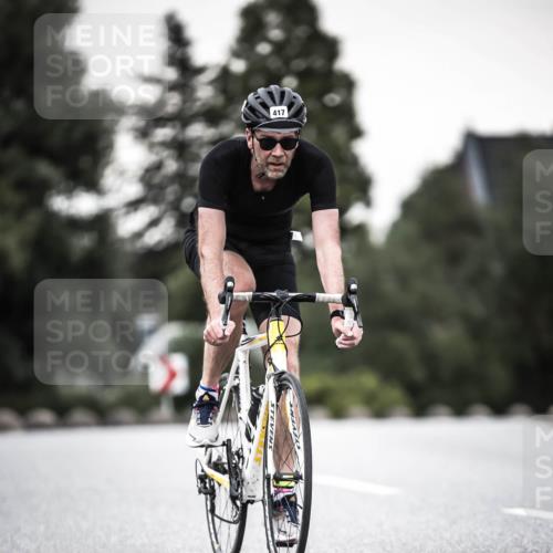 21.06.2026 - 29. Vierlanden-Triathlon H.Heesch http://msf.ph/oto/9903536 21.06.2026 10:16:35 Radfahren 32, 83, 101, 114, 392, 409, 417 meine-sportfotos.de