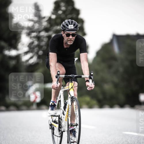 21.06.2026 - 29. Vierlanden-Triathlon H.Heesch http://msf.ph/oto/9903539 21.06.2026 10:16:35 Radfahren 32, 83, 101, 114, 392, 409, 417 meine-sportfotos.de
