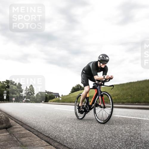 21.06.2026 - 29. Vierlanden-Triathlon H.Heesch http://msf.ph/oto/9903591 21.06.2026 10:13:08 Radfahren 36, 48, 70, 232, 429 meine-sportfotos.de
