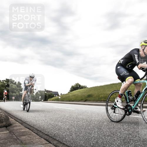 21.06.2026 - 29. Vierlanden-Triathlon H.Heesch http://msf.ph/oto/9903686 21.06.2026 10:14:17 Radfahren 6, 37, 130, 140, 195, 204, 238, 464 meine-sportfotos.de