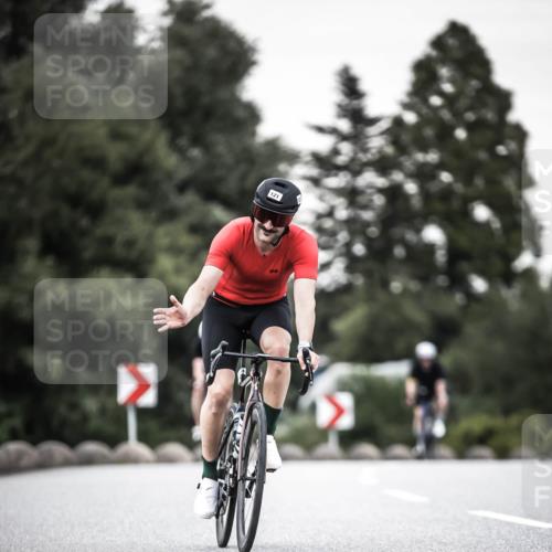 21.06.2026 - 29. Vierlanden-Triathlon H.Heesch http://msf.ph/oto/9903722 21.06.2026 10:18:32 Radfahren 87, 121, 393, 442, 446 meine-sportfotos.de