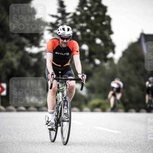 21.06.2026 - 29. Vierlanden-Triathlon H.Heesch http://msf.ph/oto/9903737 21.06.2026 10:17:48 Radfahren 3, 63, 428, 458, 471 meine-sportfotos.de