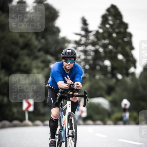 21.06.2026 - 29. Vierlanden-Triathlon H.Heesch http://msf.ph/oto/9903765 21.06.2026 10:17:51 Radfahren 3, 422, 428, 444, 471 meine-sportfotos.de