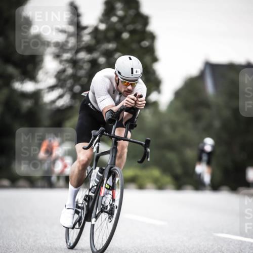21.06.2026 - 29. Vierlanden-Triathlon H.Heesch http://msf.ph/oto/9903781 21.06.2026 10:18:56 Radfahren 81, 164, 283 meine-sportfotos.de