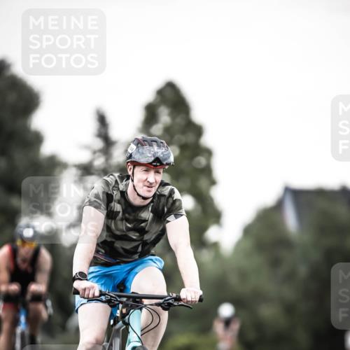 21.06.2026 - 29. Vierlanden-Triathlon H.Heesch http://msf.ph/oto/9903798 21.06.2026 10:17:57 Radfahren 3, 64, 422, 444, 474, 477 meine-sportfotos.de