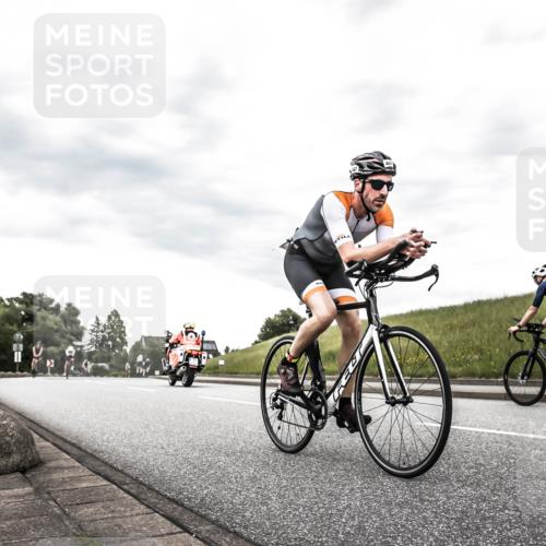 21.06.2026 - 29. Vierlanden-Triathlon H.Heesch http://msf.ph/oto/9903805 21.06.2026 10:15:43 Radfahren 231, 397, 449, 467 meine-sportfotos.de