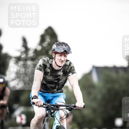 21.06.2026 - 29. Vierlanden-Triathlon H.Heesch http://msf.ph/oto/9903807 21.06.2026 10:17:57 Radfahren 3, 64, 422, 444, 474, 477 meine-sportfotos.de